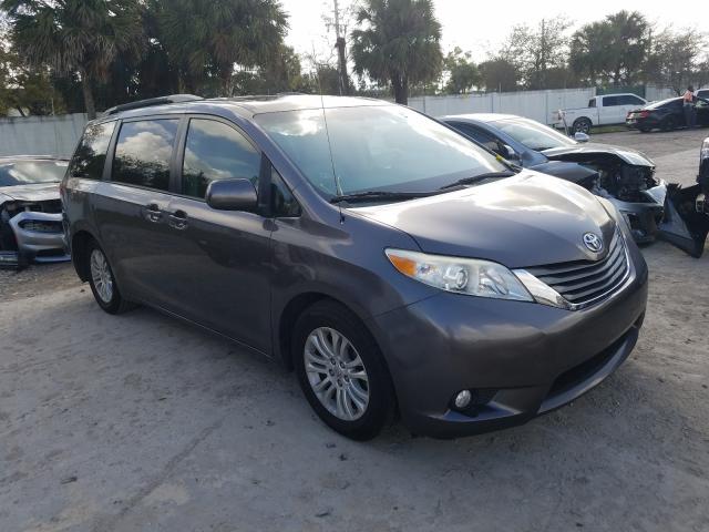 TOYOTA SIENNA XLE 2013 5tdyk3dc7ds336007