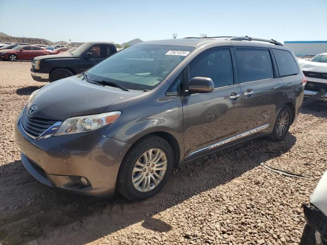 TOYOTA SIENNA XLE 2013 5tdyk3dc7ds372442