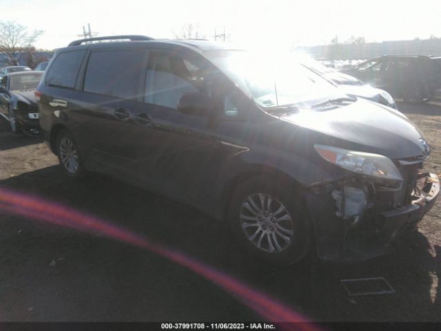 TOYOTA SIENNA 2013 5tdyk3dc7ds373221