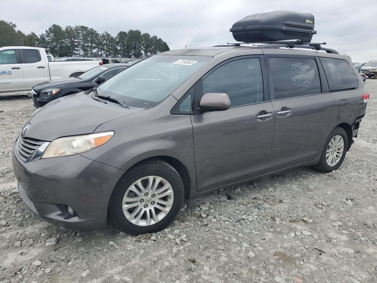 TOYOTA SIENNA 2013 5tdyk3dc7ds384882