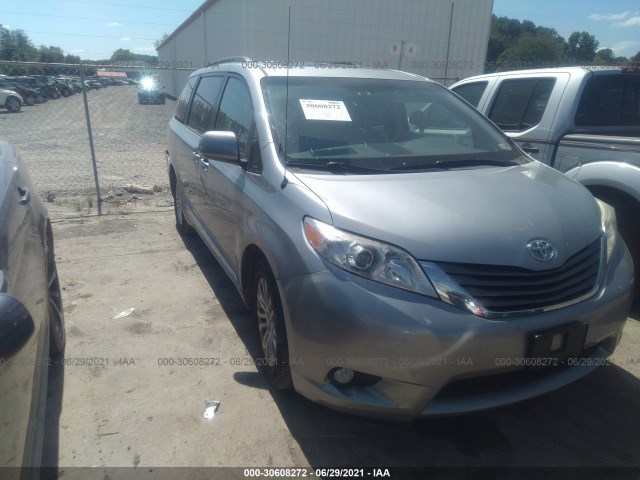 TOYOTA SIENNA 2013 5tdyk3dc7ds403947