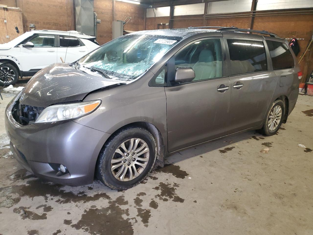 TOYOTA SIENNA 2014 5tdyk3dc7es508103