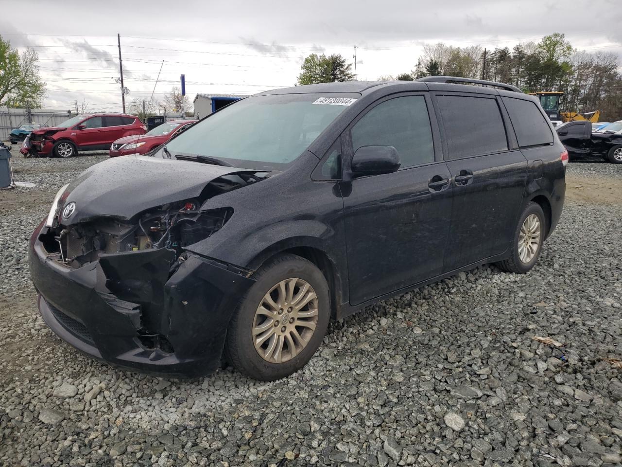 TOYOTA SIENNA 2014 5tdyk3dc7es518081