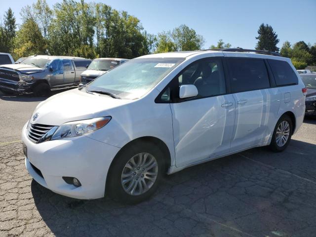 TOYOTA SIENNA XLE 2014 5tdyk3dc7es524883