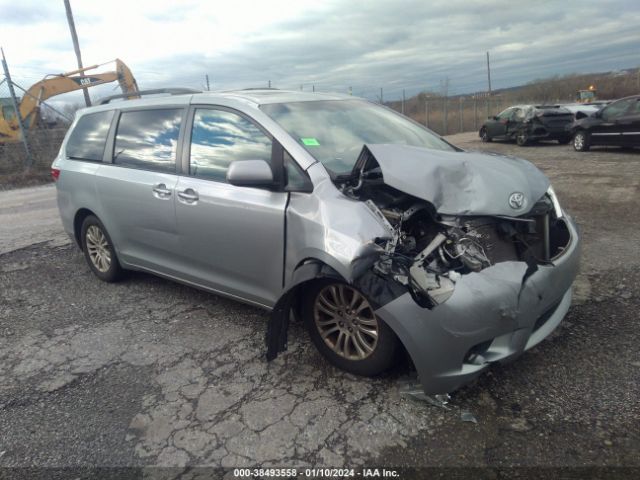 TOYOTA SIENNA 2015 5tdyk3dc7fs622751