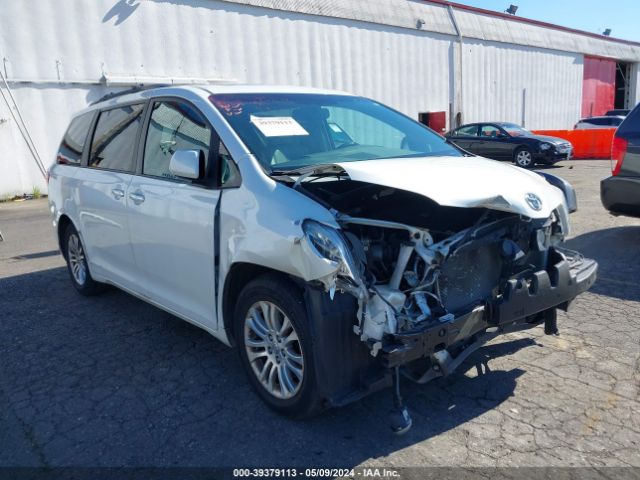 TOYOTA SIENNA 2015 5tdyk3dc7fs633572