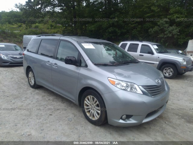 TOYOTA SIENNA 2011 5tdyk3dc8bs088525