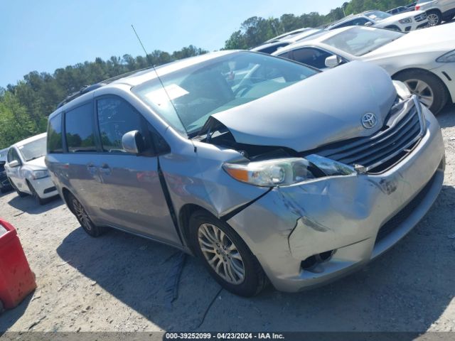 TOYOTA SIENNA 2011 5tdyk3dc8bs098777