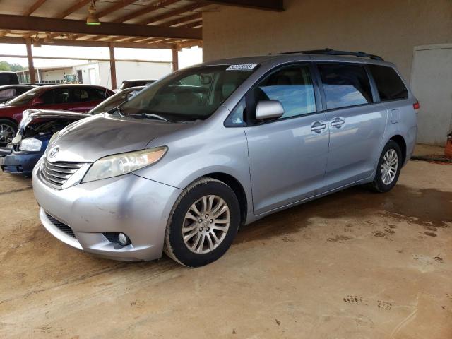 TOYOTA SIENNA XLE 2011 5tdyk3dc8bs100415