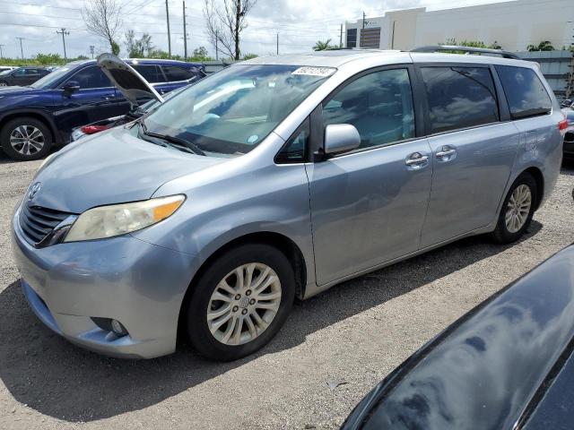 TOYOTA SIENNA XLE 2011 5tdyk3dc8bs168116