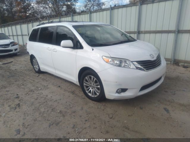 TOYOTA SIENNA 2013 5tdyk3dc8ds293247