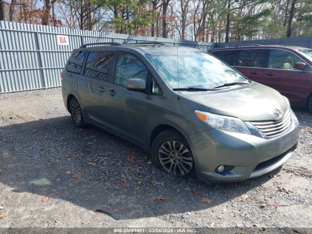 TOYOTA SIENNA 2013 5tdyk3dc8ds304599