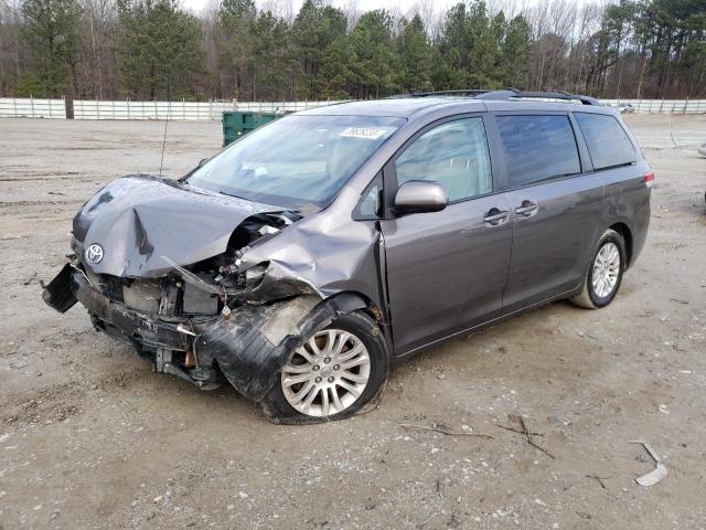 TOYOTA SIENNA XLE 2013 5tdyk3dc8ds307843