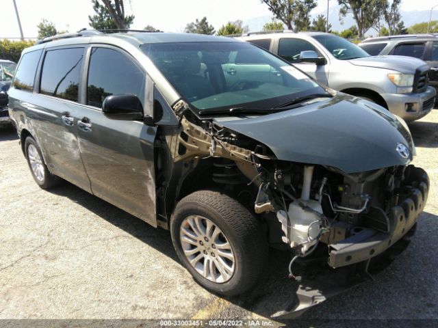 TOYOTA SIENNA 2013 5tdyk3dc8ds340440