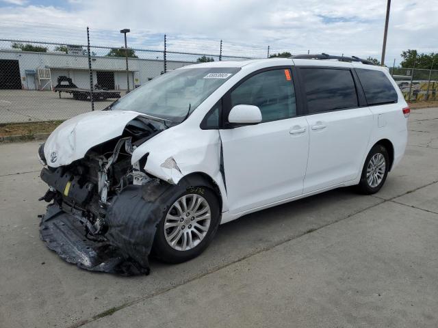 TOYOTA SIENNA XLE 2013 5tdyk3dc8ds390044