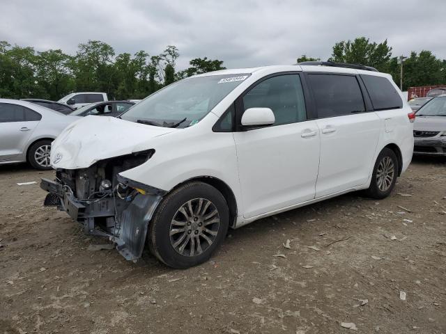 TOYOTA SIENNA XLE 2014 5tdyk3dc8es438627