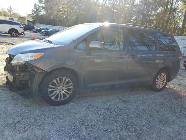 TOYOTA SIENNA XLE 2014 5tdyk3dc8es522835