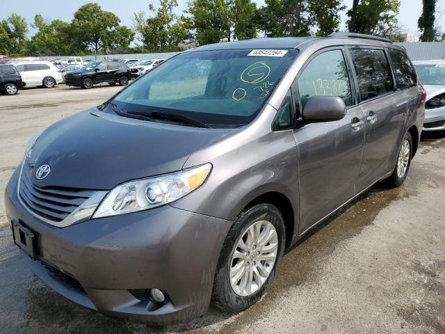 TOYOTA SIENNA XLE 2015 5tdyk3dc8fs617820