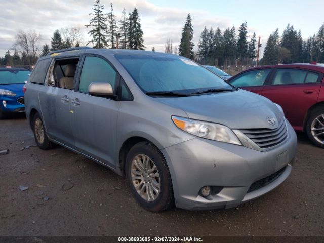 TOYOTA SIENNA 2015 5tdyk3dc8fs654155