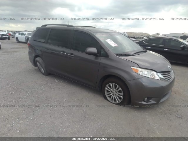 TOYOTA SIENNA 2015 5tdyk3dc8fs665611