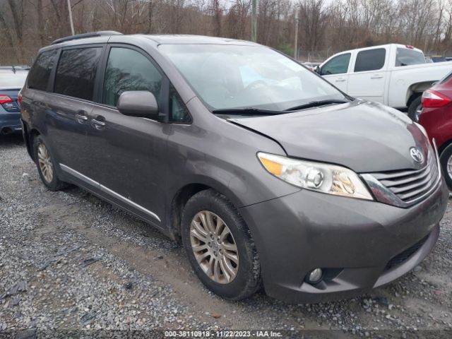 TOYOTA SIENNA 2015 5tdyk3dc8fs679430