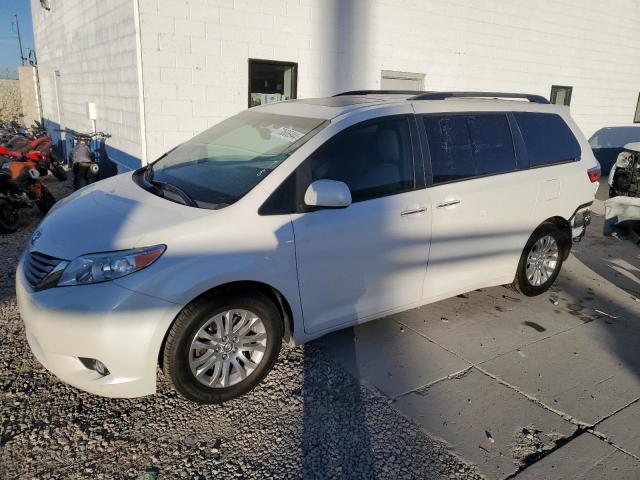 TOYOTA SIENNA XLE 2015 5tdyk3dc8fs689374