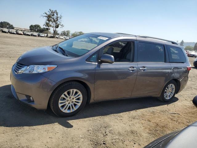 TOYOTA SIENNA XLE 2016 5tdyk3dc8gs723587