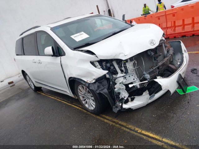 TOYOTA SIENNA 2016 5tdyk3dc8gs744049