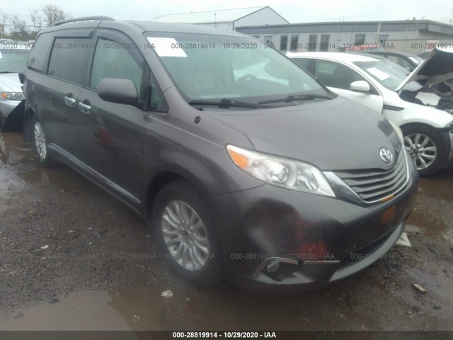 TOYOTA SIENNA 2011 5tdyk3dc9bs108913