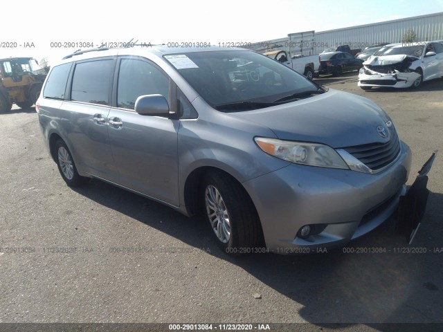 TOYOTA SIENNA 2011 5tdyk3dc9bs156699