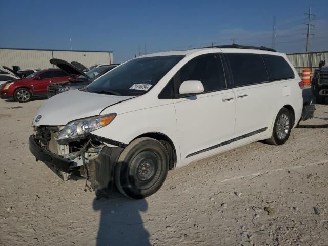 TOYOTA SIENNA XLE 2011 5tdyk3dc9bs164768