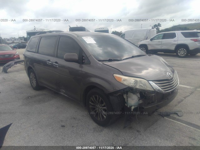 TOYOTA SIENNA 2013 5tdyk3dc9ds332069