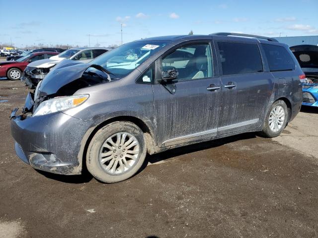 TOYOTA SIENNA XLE 2013 5tdyk3dc9ds345338