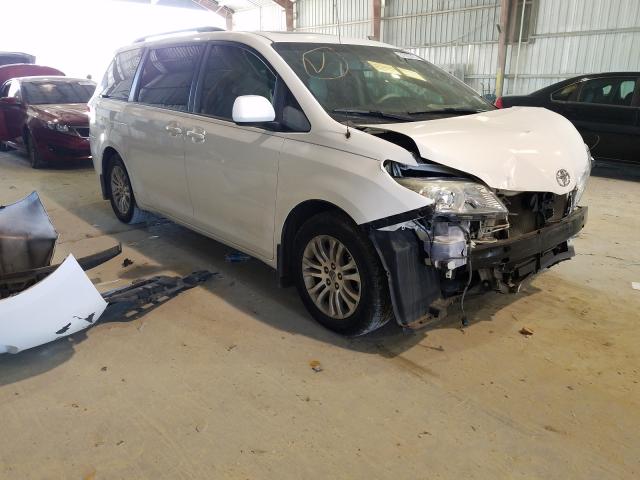 TOYOTA SIENNA XLE 2014 5tdyk3dc9es414174