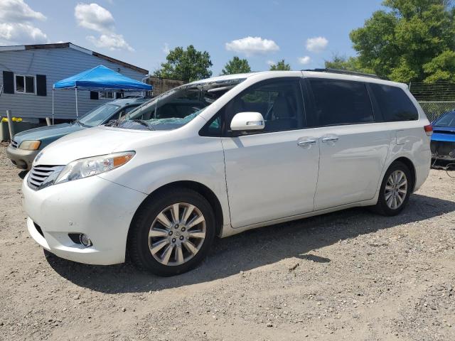 TOYOTA SIENNA XLE 2014 5tdyk3dc9es440743