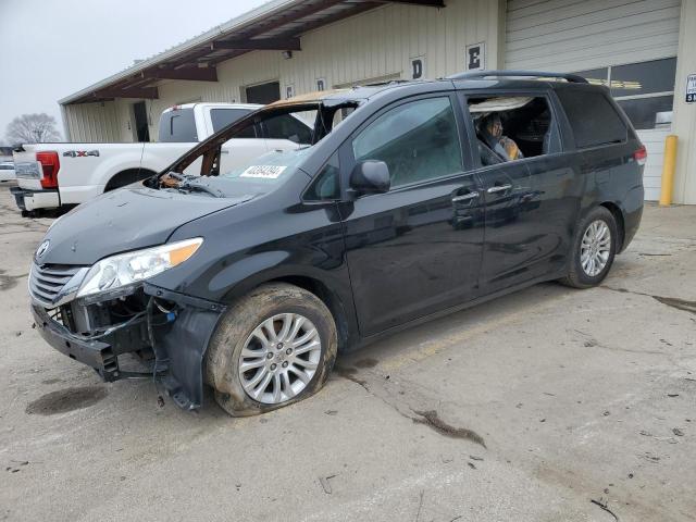 TOYOTA SIENNA XLE 2014 5tdyk3dc9es452715