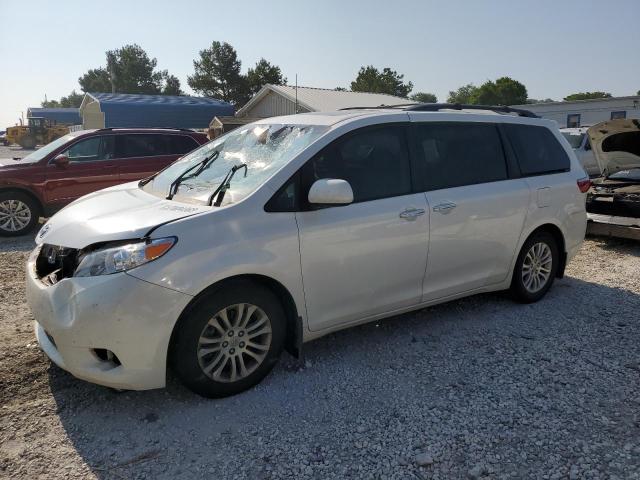 TOYOTA SIENNA XLE 2015 5tdyk3dc9fs644850