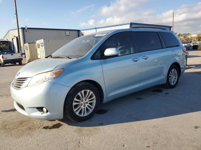 TOYOTA SIENNA XLE 2016 5tdyk3dc9gs714719