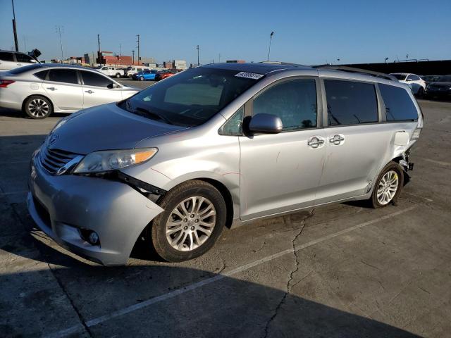 TOYOTA SIENNA XLE 2016 5tdyk3dc9gs722531