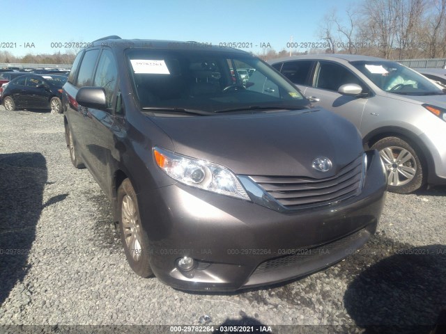 TOYOTA SIENNA 2016 5tdyk3dc9gs743282