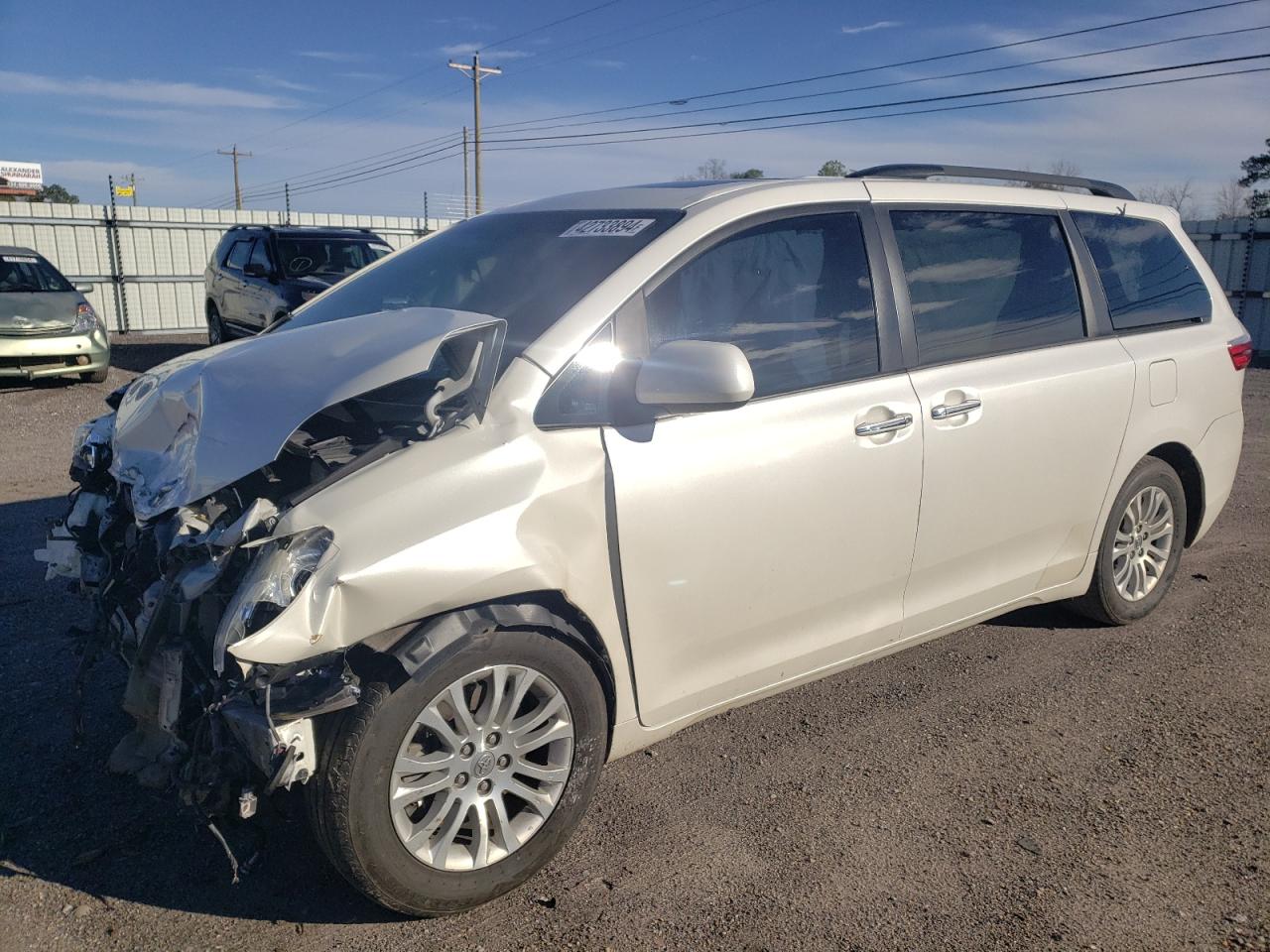 TOYOTA SIENNA 2016 5tdyk3dc9gs764780