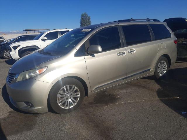 TOYOTA SIENNA XLE 2016 5tdyk3dc9gs766075