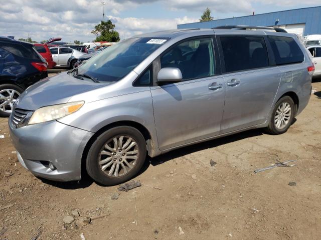 TOYOTA SIENNA XLE 2011 5tdyk3dcxbs002602