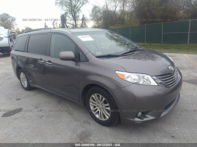 TOYOTA SIENNA 2011 5tdyk3dcxbs069247