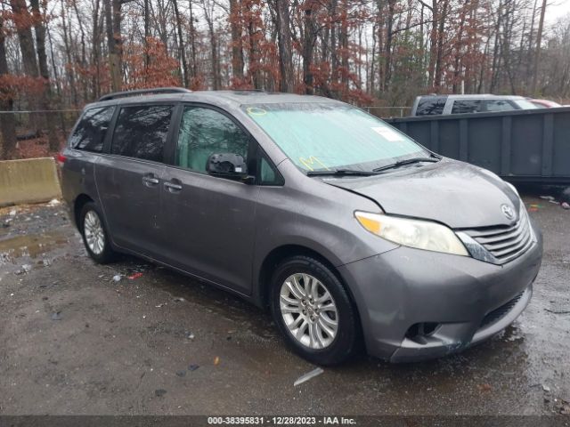 TOYOTA SIENNA 2011 5tdyk3dcxbs115756