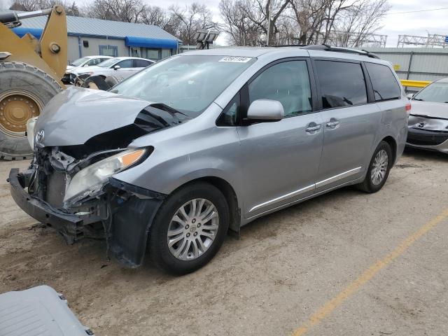 TOYOTA SIENNA XLE 2011 5tdyk3dcxbs122500