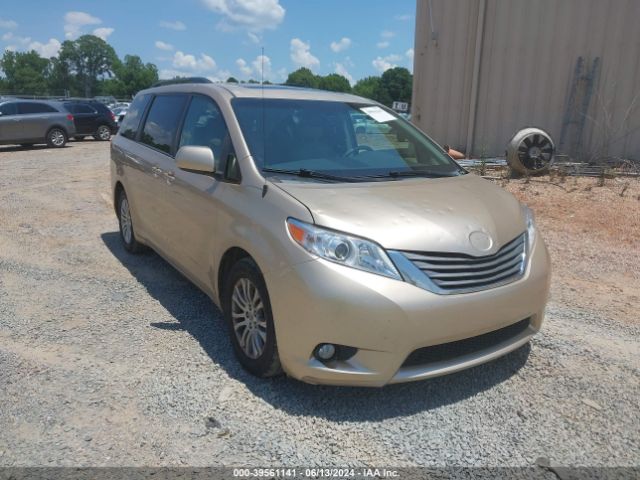 TOYOTA SIENNA 2011 5tdyk3dcxbs136851