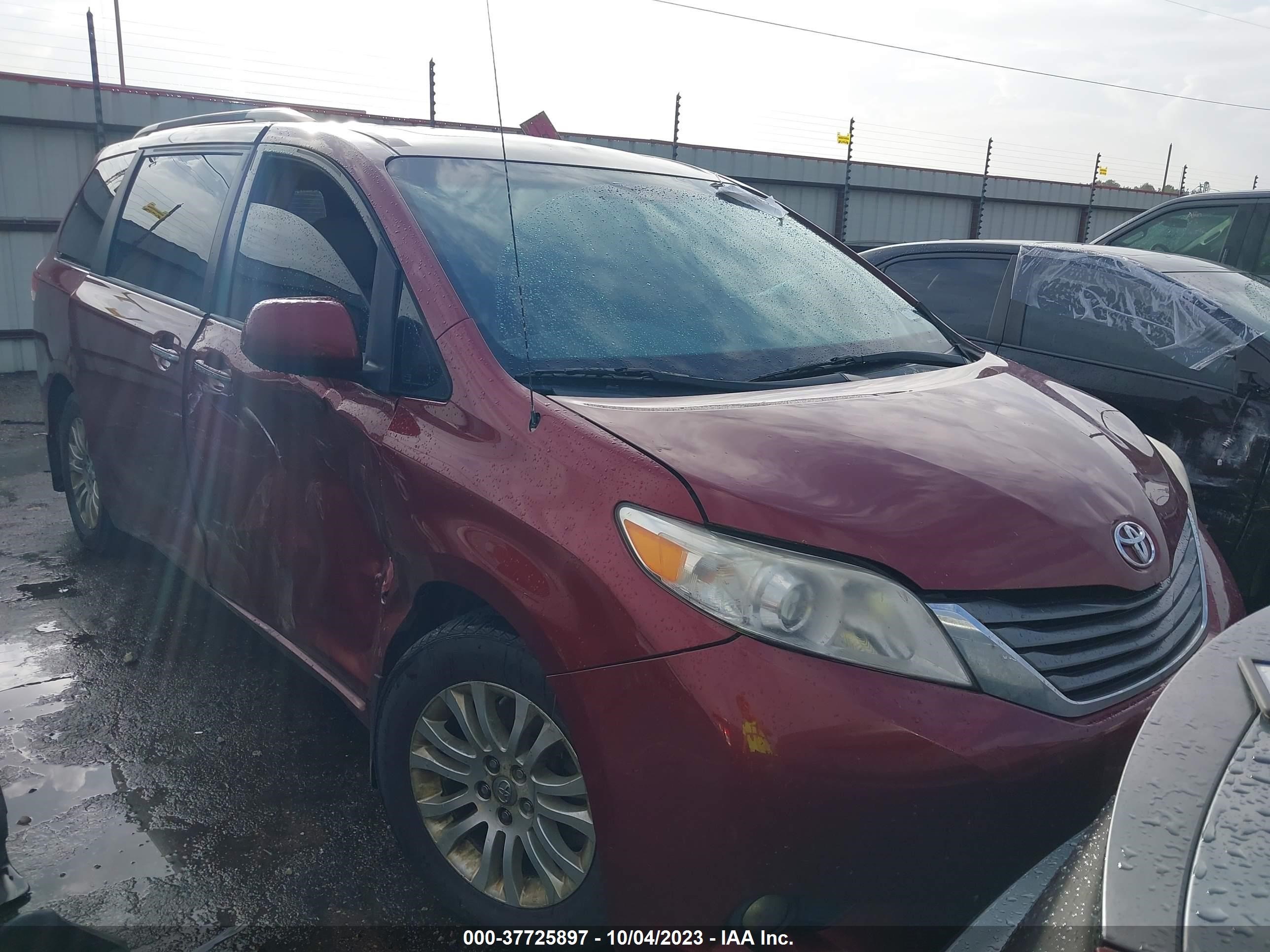 TOYOTA SIENNA 2012 5tdyk3dcxcs268283