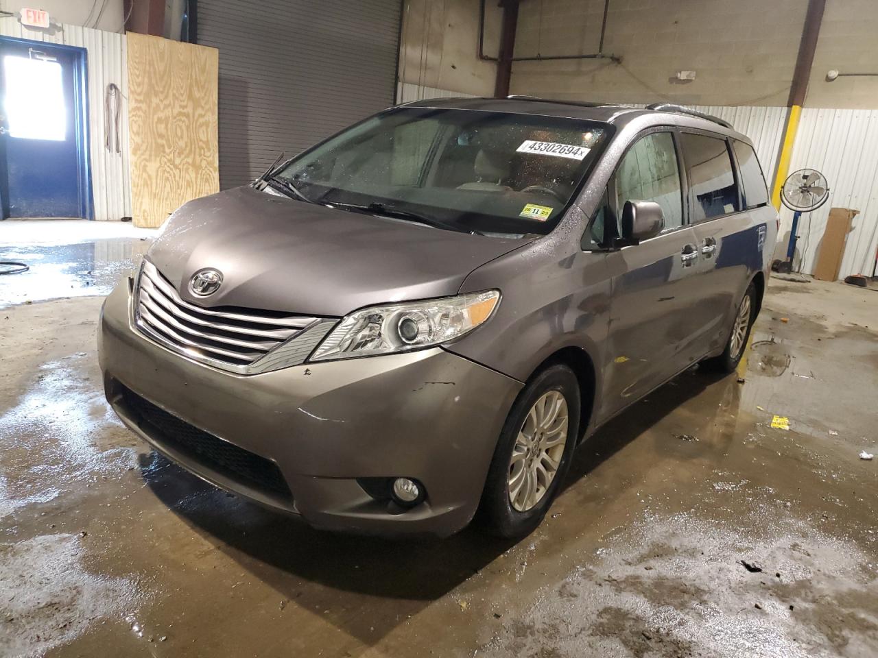 TOYOTA SIENNA 2015 5tdyk3dcxfs535541