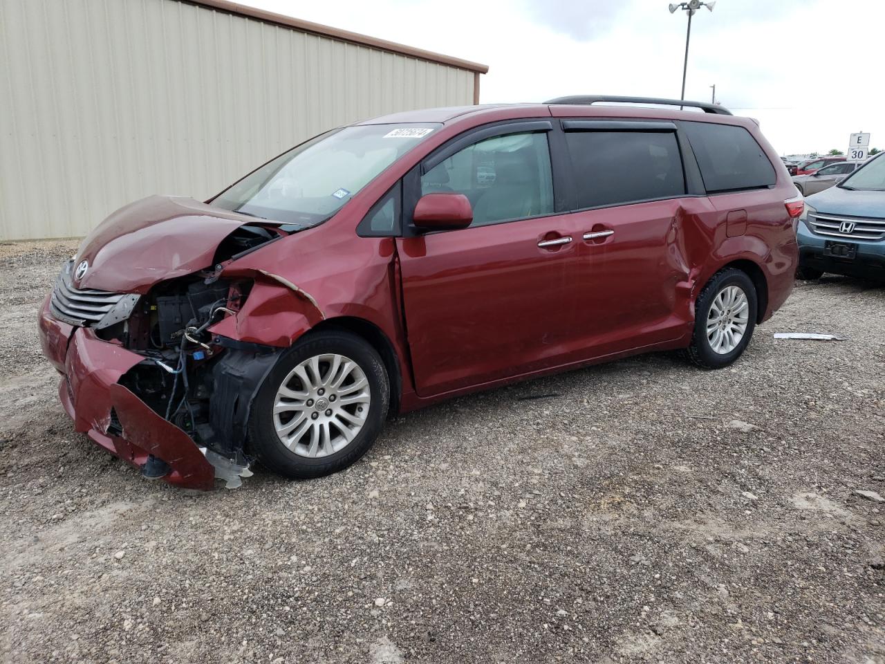 TOYOTA SIENNA 2015 5tdyk3dcxfs552257